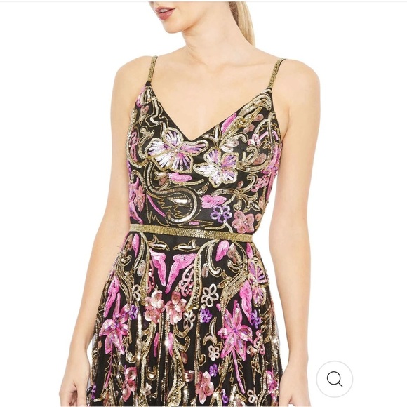 Mac Duggal V NECK FLORAL EMBELLISHED SPAGHETTI STRAP GOWN in black multi size 22 - Picture 4 of 17